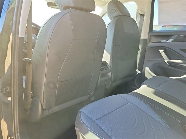 new 2026 Volkswagen Tiguan car, priced at $35,987