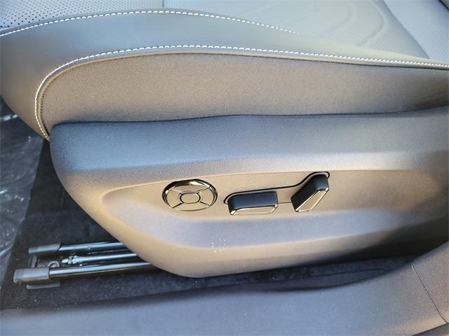 new 2026 Volkswagen Tiguan car, priced at $35,987