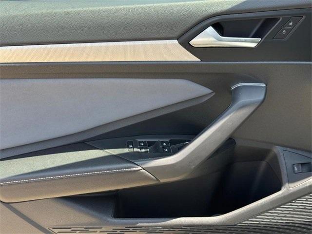 new 2025 Volkswagen Jetta car, priced at $25,000