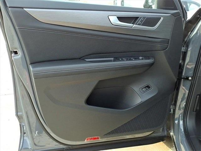 new 2026 Volkswagen Atlas Cross Sport car, priced at $44,773