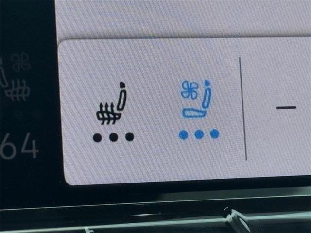 new 2025 Volkswagen Atlas car, priced at $40,416