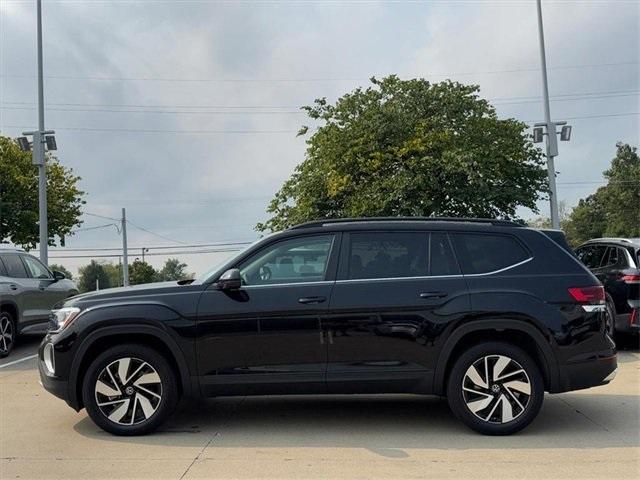 new 2025 Volkswagen Atlas car, priced at $40,416