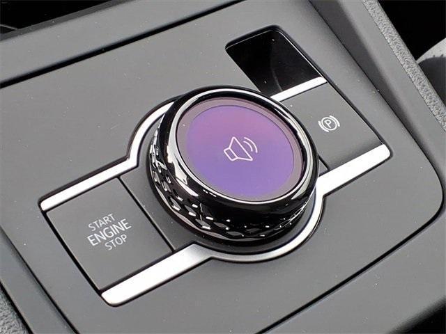 new 2025 Volkswagen Tiguan car, priced at $32,000