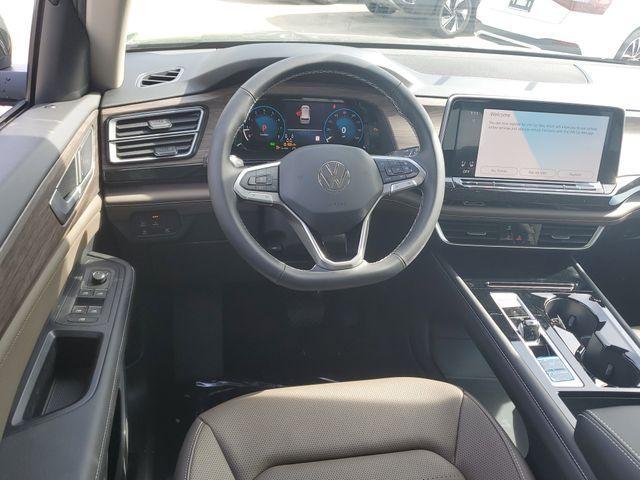 new 2026 Volkswagen Atlas car, priced at $49,128