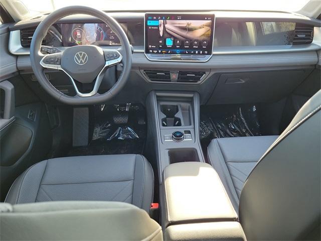 new 2025 Volkswagen Tiguan car, priced at $34,134