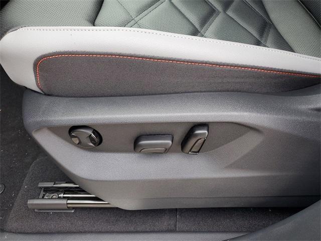 new 2026 Volkswagen Atlas car, priced at $47,118