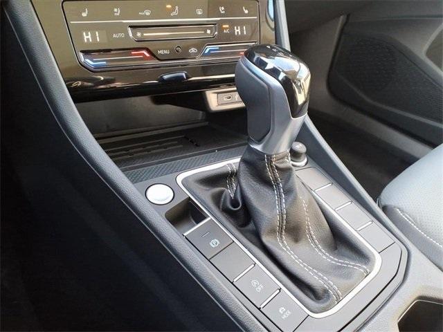 new 2025 Volkswagen Jetta car, priced at $27,600