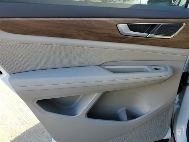 new 2026 Volkswagen Atlas car, priced at $41,189