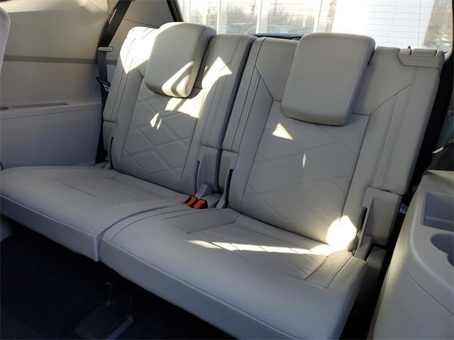 new 2026 Volkswagen Atlas car, priced at $41,189