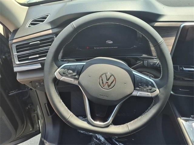 new 2025 Volkswagen Atlas car, priced at $43,756