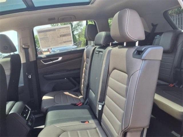 new 2025 Volkswagen Atlas car, priced at $43,756