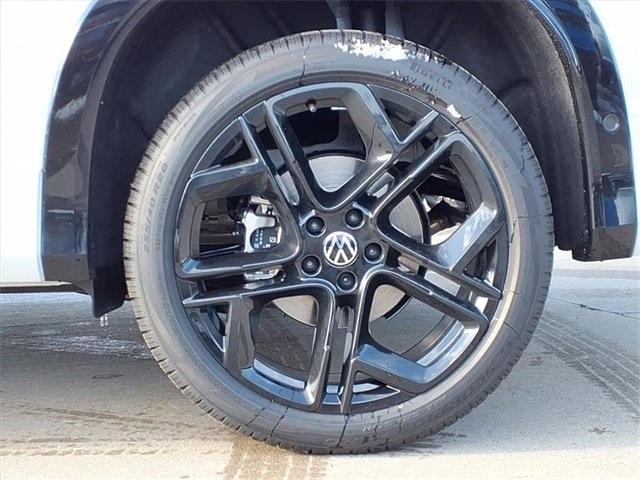 new 2026 Volkswagen Tiguan car, priced at $40,487