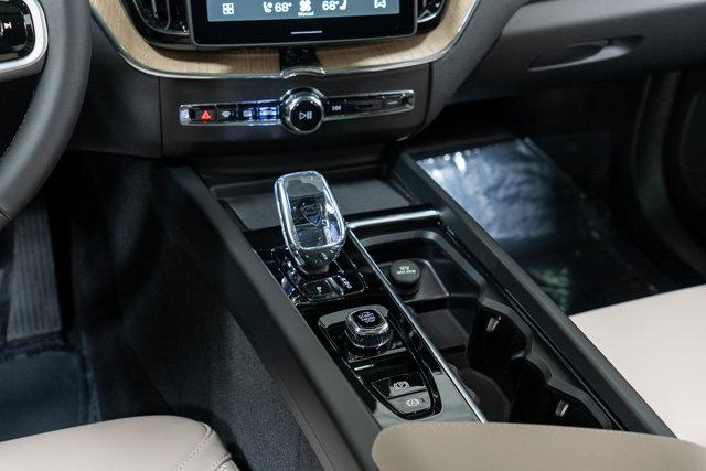 new 2026 Volvo XC60 car, priced at $59,510