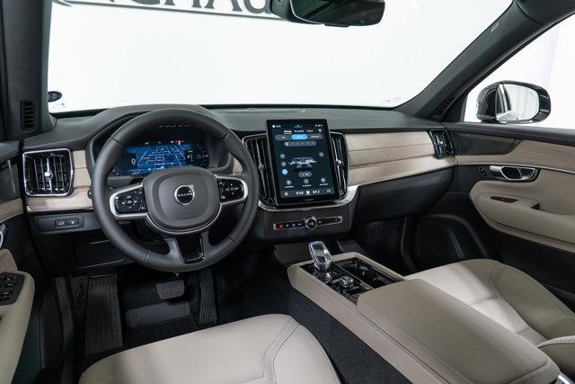 new 2026 Volvo XC90 Plug-In Hybrid car, priced at $82,407