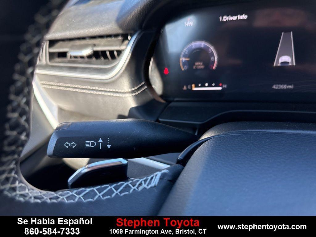 used 2023 Jeep Grand Cherokee car, priced at $24,898