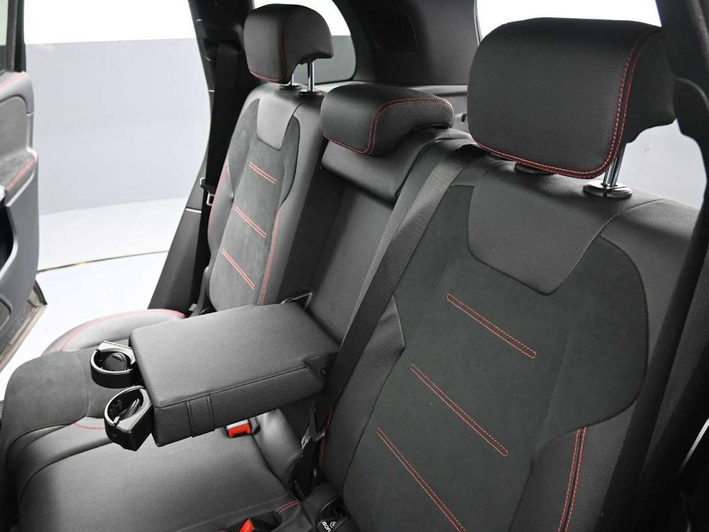 used 2022 Mercedes-Benz GLB 250 car, priced at $26,949