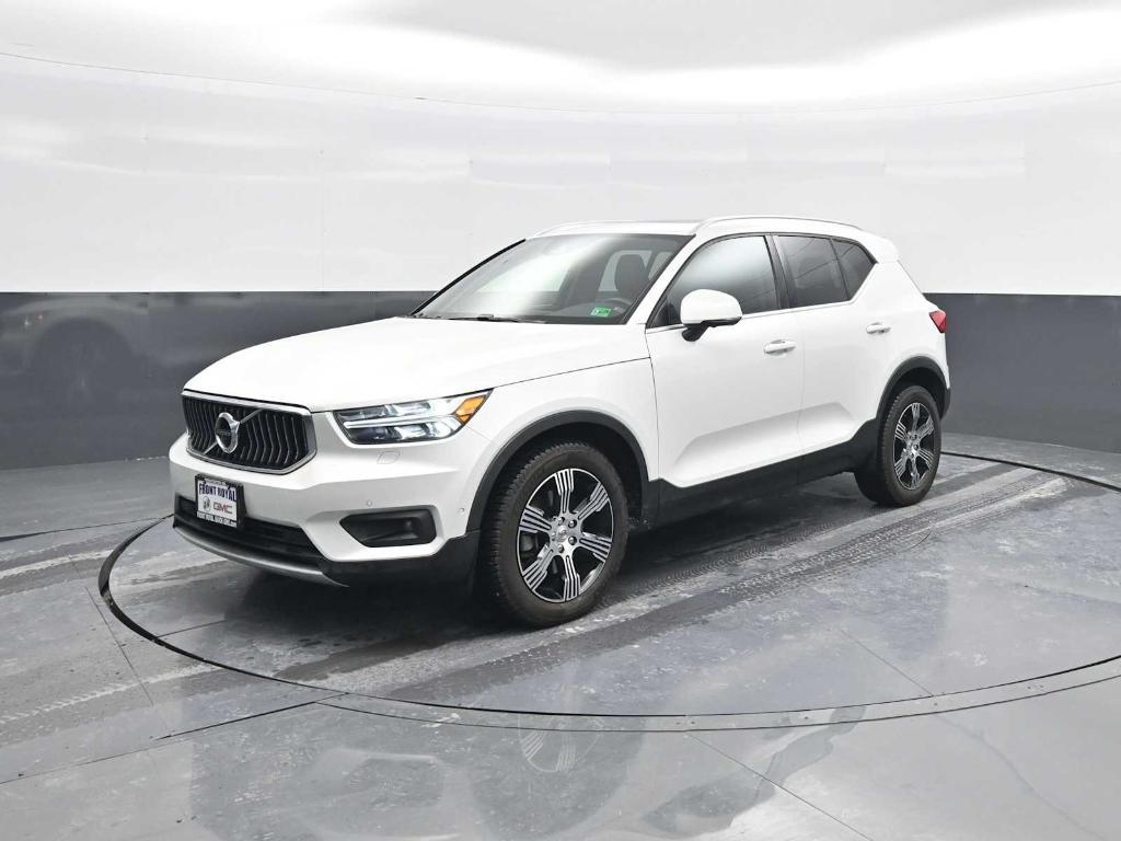 used 2020 Volvo XC40 car, priced at $19,943