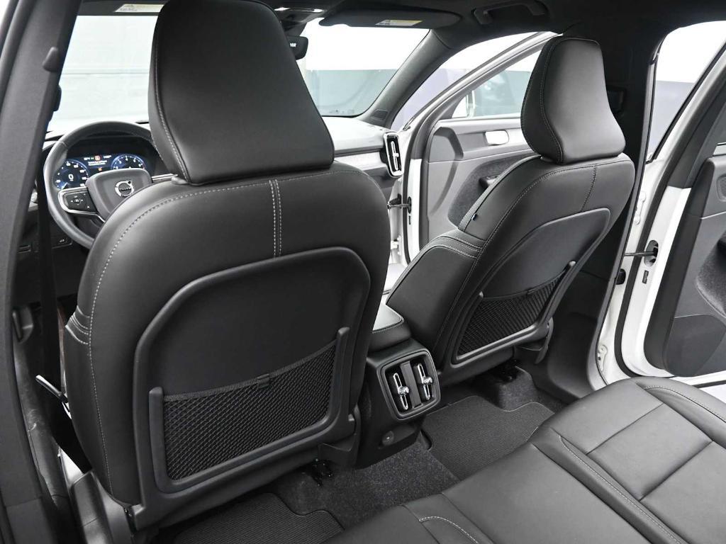 used 2020 Volvo XC40 car, priced at $19,943