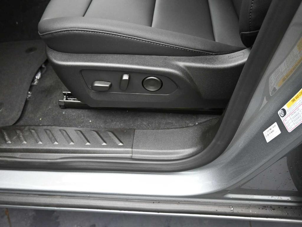 new 2026 GMC Canyon car, priced at $44,200