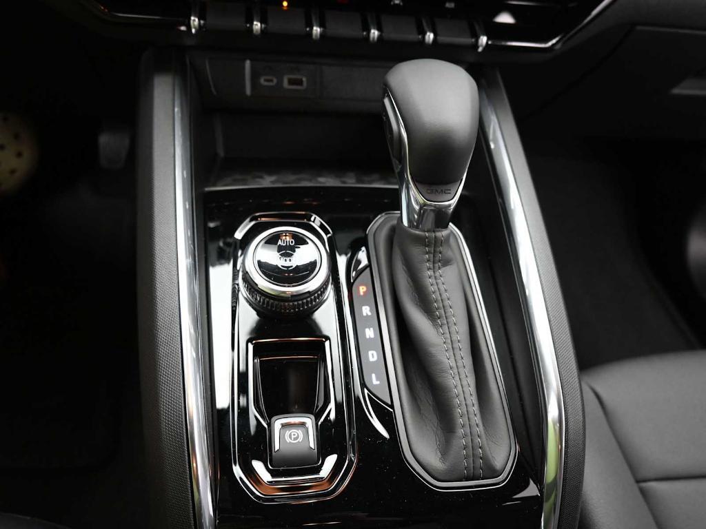 new 2026 GMC Canyon car, priced at $44,200