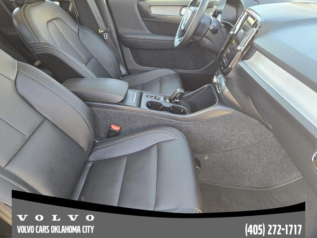 used 2025 Volvo XC40 car, priced at $34,900