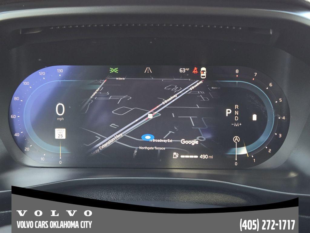 used 2025 Volvo XC40 car, priced at $34,900