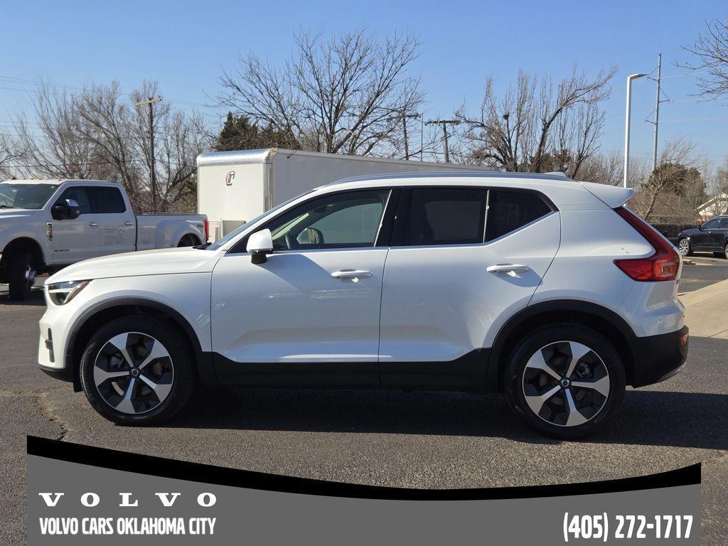 used 2025 Volvo XC40 car, priced at $34,900