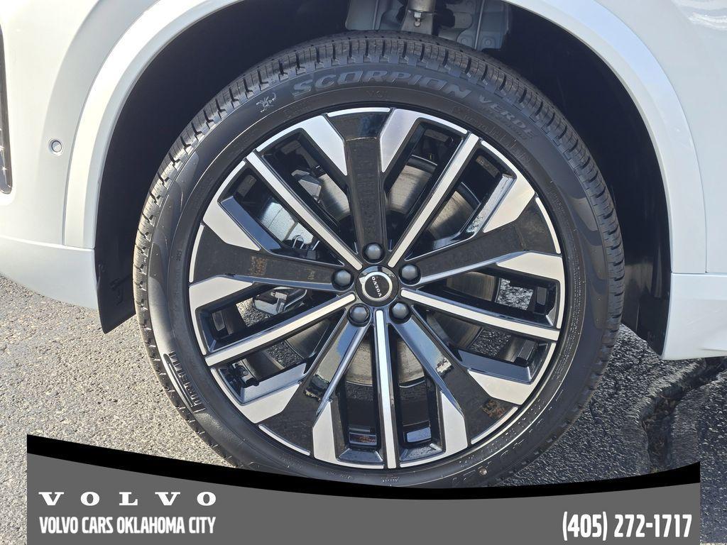 new 2026 Volvo XC90 Plug-In Hybrid car, priced at $87,120