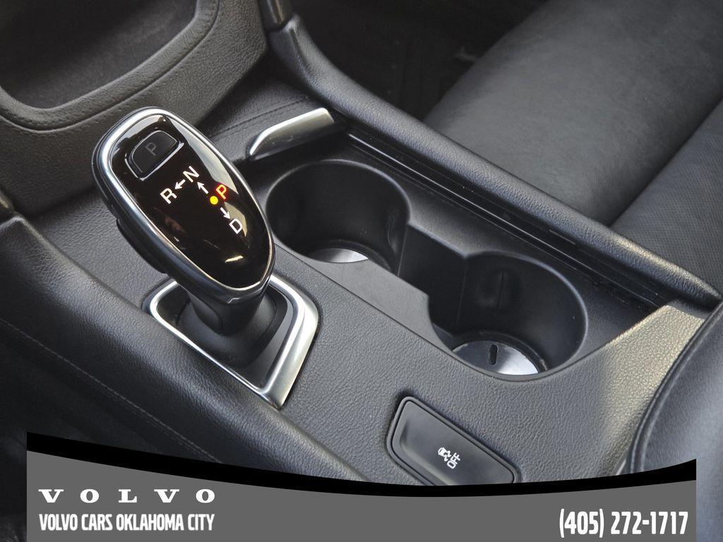 used 2019 Cadillac XT5 car, priced at $15,500