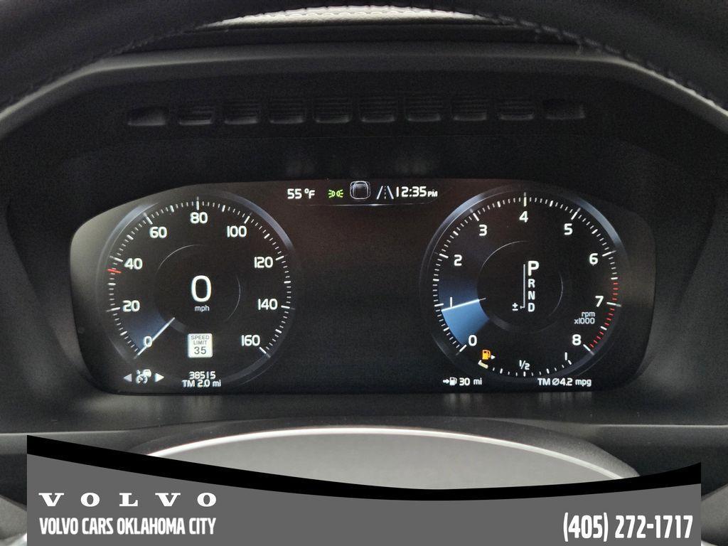 used 2022 Volvo XC90 car, priced at $37,400