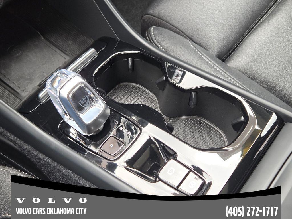 used 2025 Volvo XC40 car, priced at $32,900