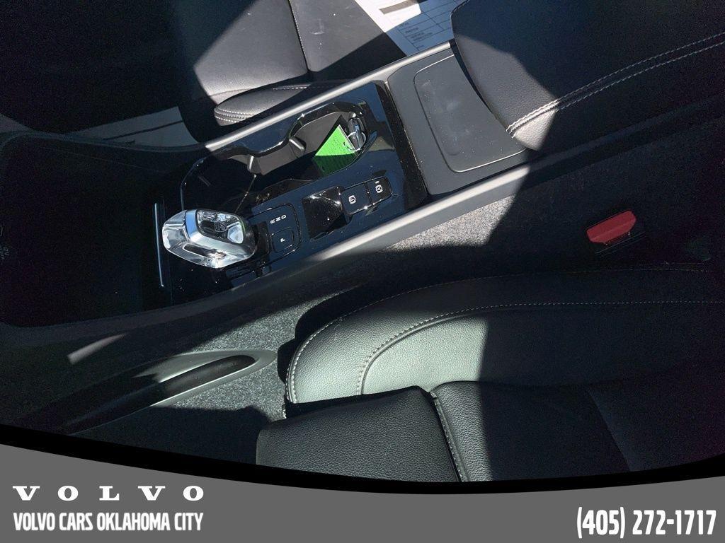 used 2025 Volvo XC40 car, priced at $34,000