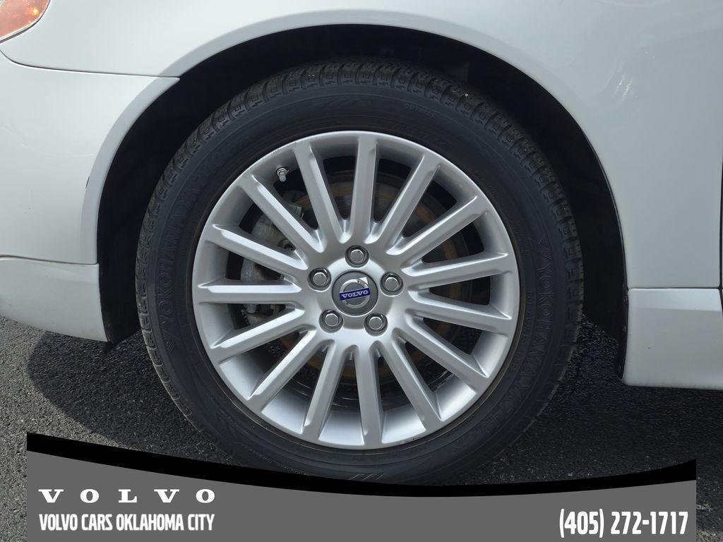 used 2012 Volvo S80 car, priced at $9,000