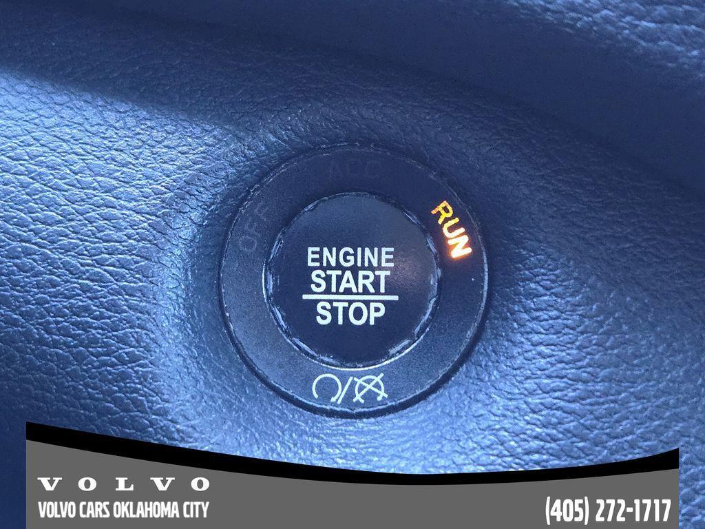 used 2019 Jeep Cherokee car, priced at $16,400