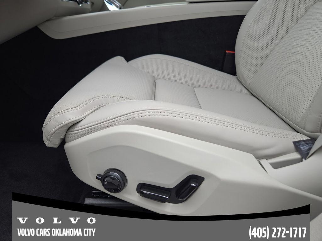 new 2026 Volvo XC60 car, priced at $65,899