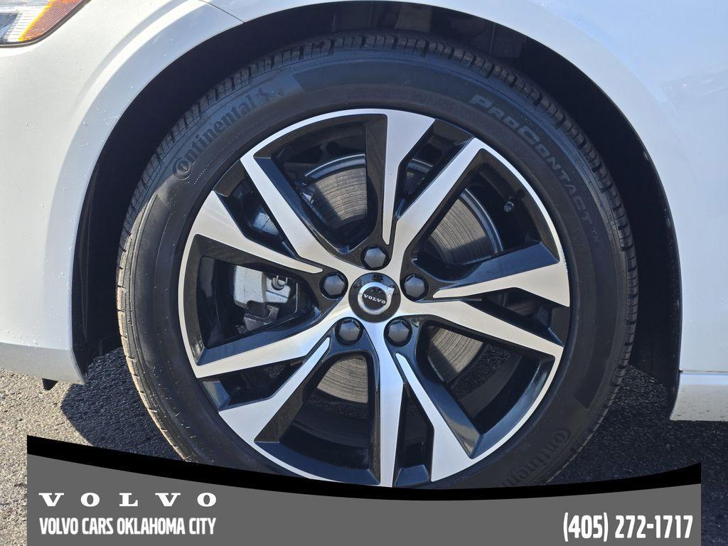 used 2025 Volvo S60 car, priced at $31,000