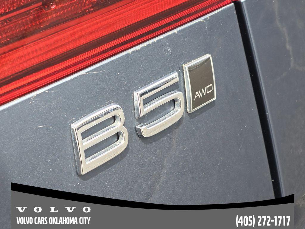 used 2026 Volvo XC60 car, priced at $51,900