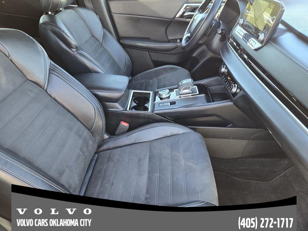 used 2022 Mitsubishi Outlander car, priced at $18,400