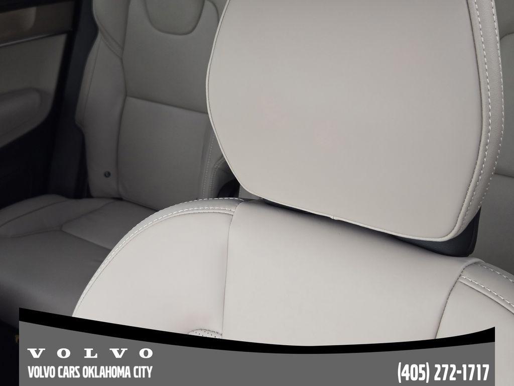 new 2026 Volvo XC90 car, priced at $78,789