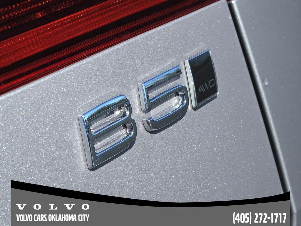 new 2026 Volvo XC60 car, priced at $65,370