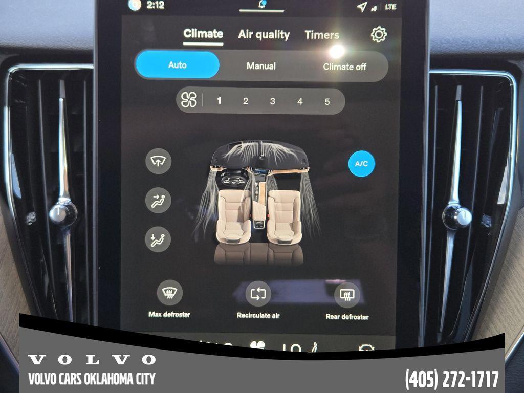 new 2026 Volvo XC60 car, priced at $60,220