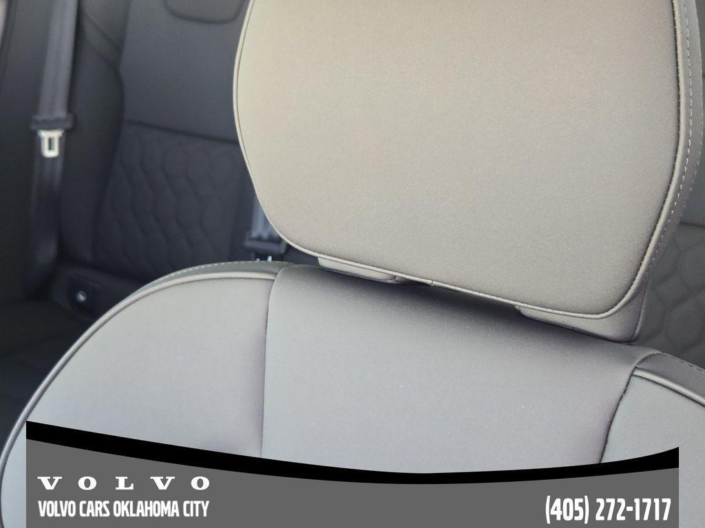 new 2026 Volvo XC60 car, priced at $60,220