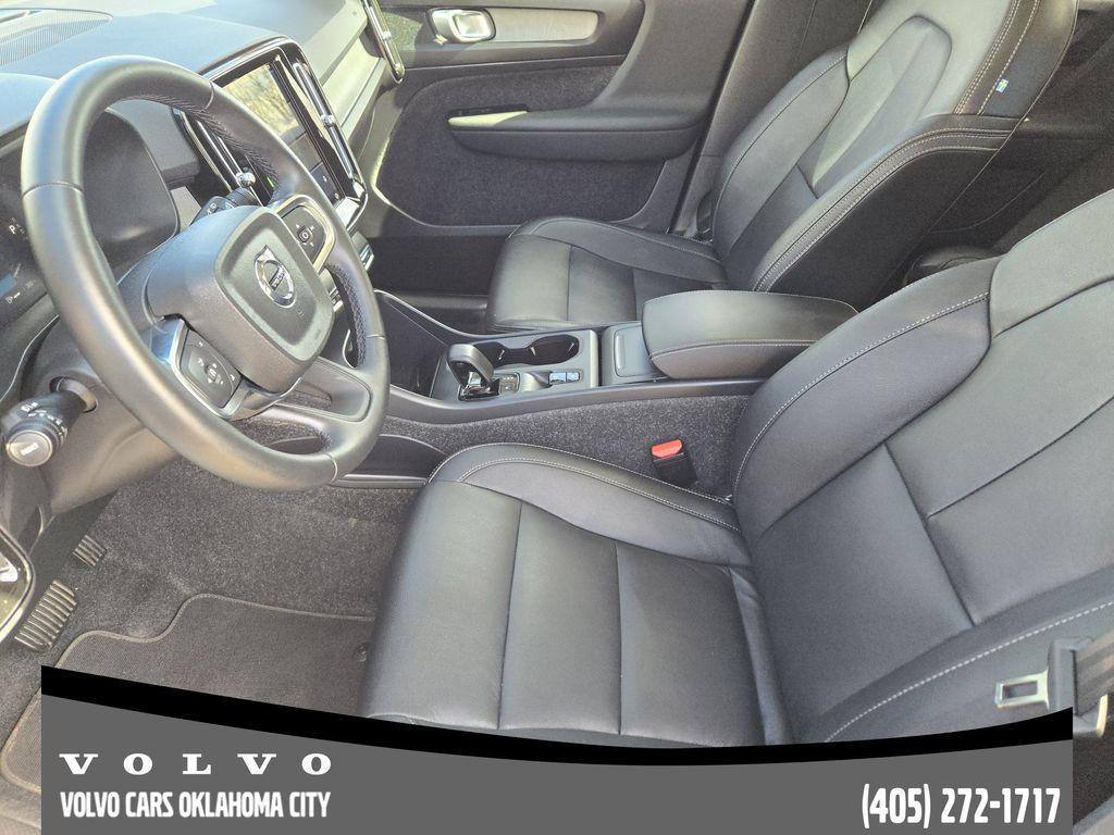 used 2025 Volvo XC40 car, priced at $31,000