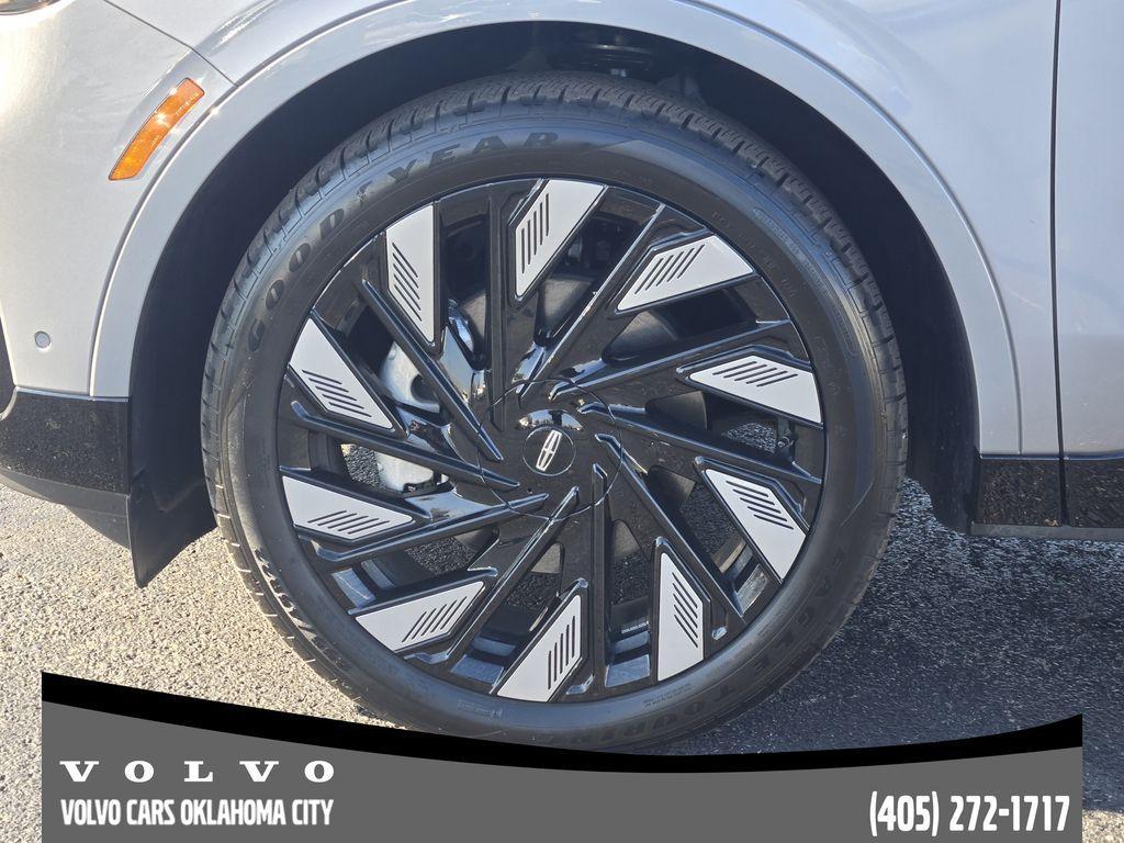 used 2024 Lincoln Nautilus car, priced at $49,500