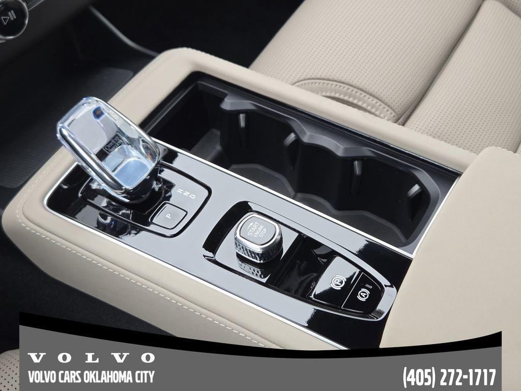 new 2026 Volvo XC90 Plug-In Hybrid car, priced at $91,139