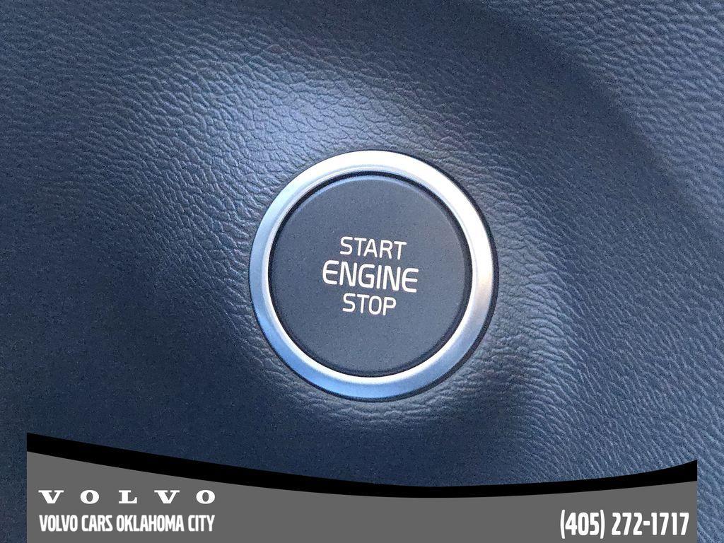 new 2026 Volvo XC40 car, priced at $45,300