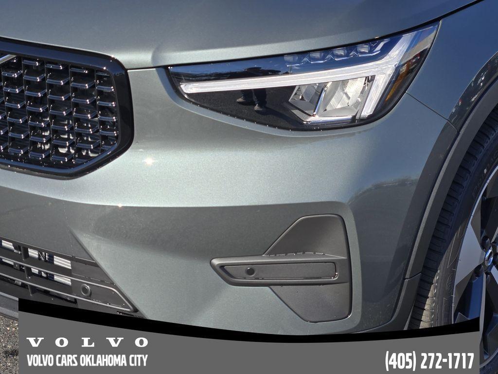 new 2026 Volvo XC40 car, priced at $45,300