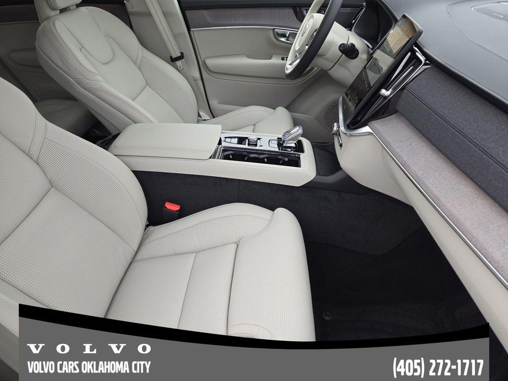 used 2026 Volvo XC90 car, priced at $76,549
