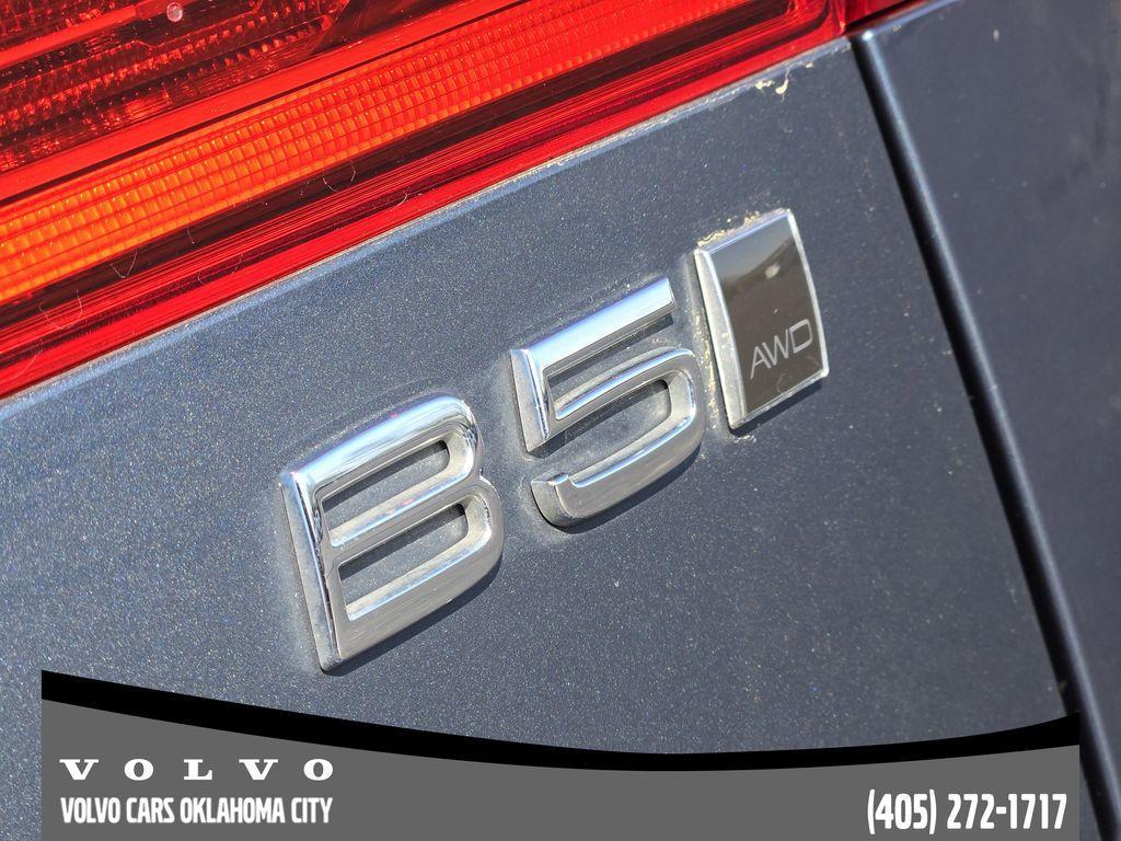 used 2023 Volvo XC60 car, priced at $39,000