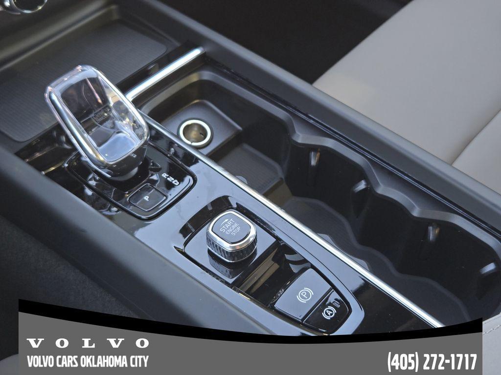 new 2026 Volvo XC60 car, priced at $57,985